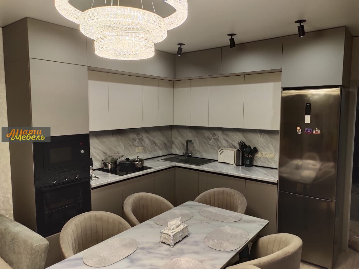 Кухонный гарнитур за 0 ₽