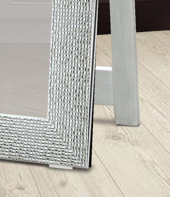 Напольное зеркало в раме на подставке в рост в прихожую спальню коридор Silver сube 60х174 см серебро