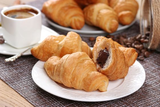 Круассан французской с начинкой