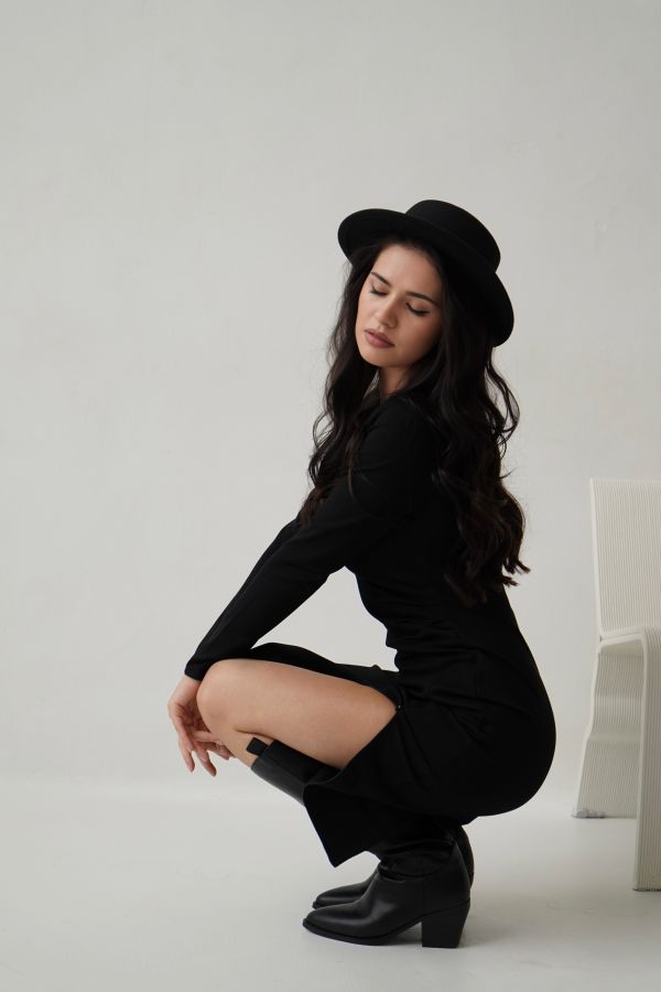 Платье Forza с разрезом черное