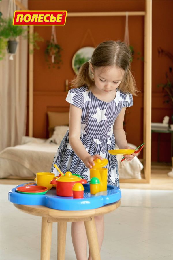Набор детской посуды "Янина" с подносом на 6 персон