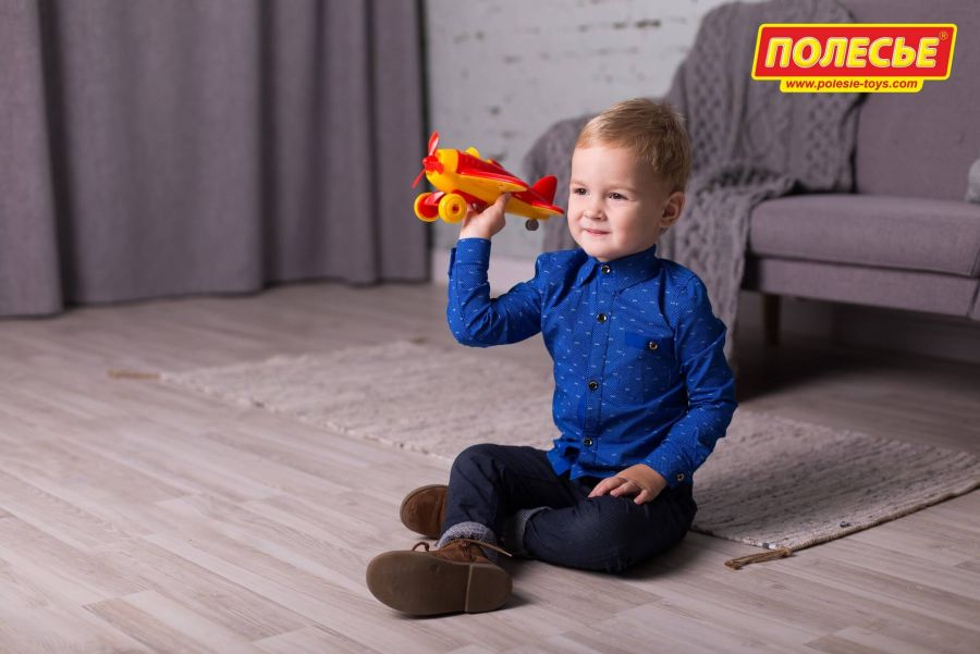 Самолёт "Омега" (в сеточке)