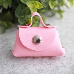 Кукольный аксессуар - Сумочка для куклы розовая 6,5 см