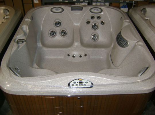 Спа бассейн Jacuzzi J325 193х213 ФОТО