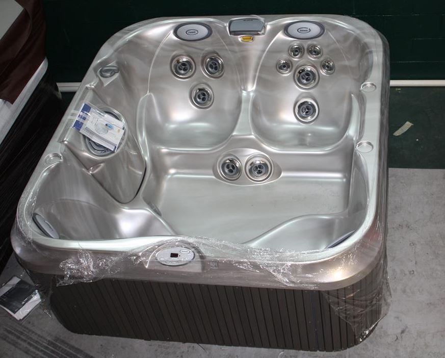 Спа бассейн Jacuzzi J325 193х213 ФОТО