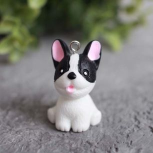 Подвеска собачка черно-белая 3*2*2,5 см.