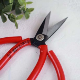 Инструменты для куклоделия - Ножницы для кожи и картона 16 см. (ц. красный)