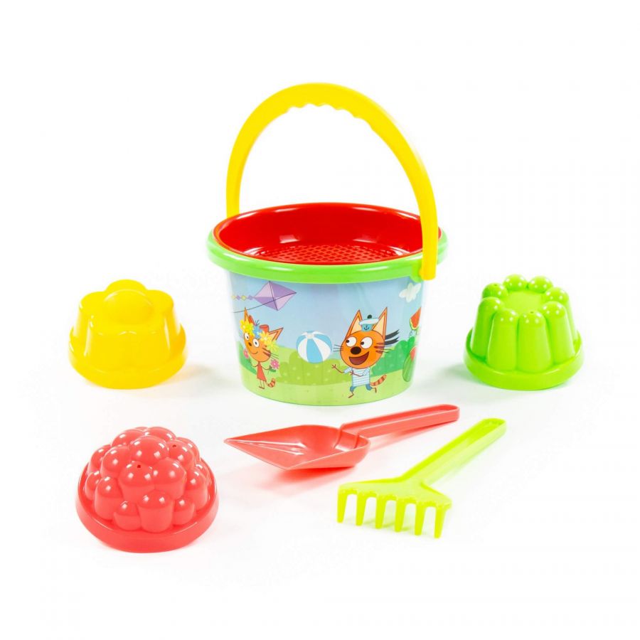 Песочный набор "Три кота" №3: Ведро среднее с наклейкой, ситечко, лопатка, грабельки, 3 формочки
