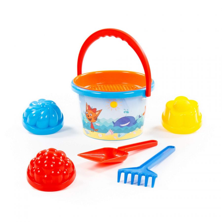 Песочный набор "Три кота" №3: Ведро среднее с наклейкой, ситечко, лопатка, грабельки, 3 формочки