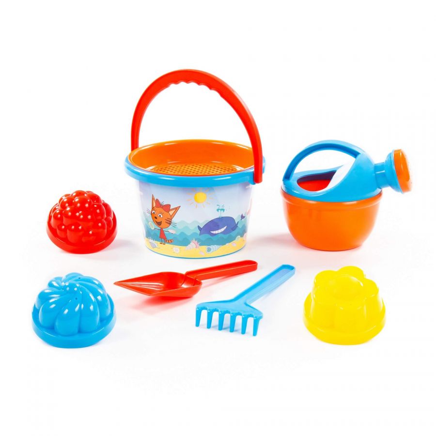 Песочный набор "Три кота" №4: Ведро среднее с наклейкой, ситечко, лопатка, грабельки, 3 формочки, лейка малая №4