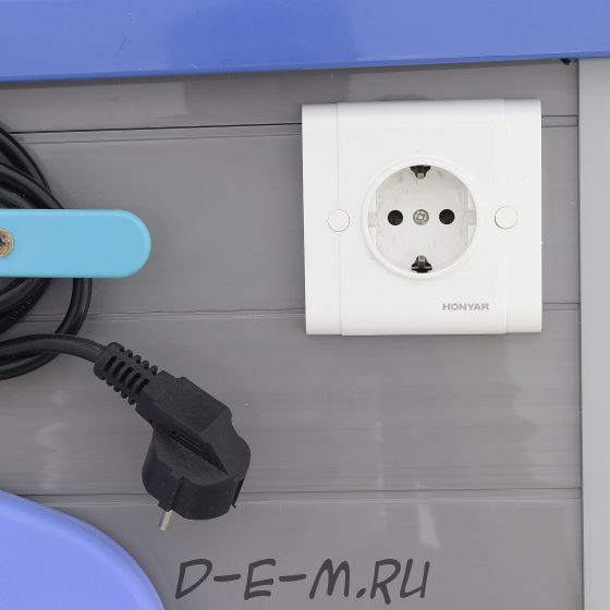 Тележка медицинская MedMos ЕТ750-01 (ТМ-001АН-00)