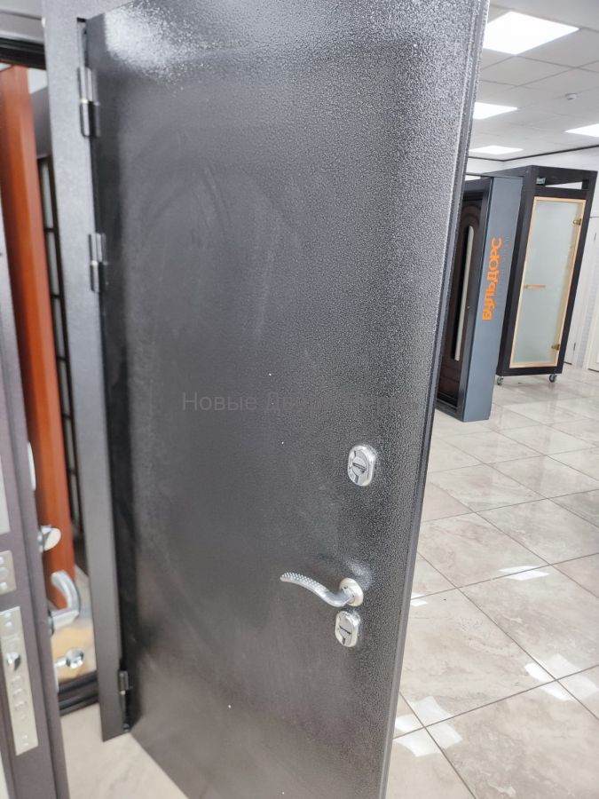 "МОНОЛИТ ТЕПЛО" Антик серебро/Белый софт   уличная дверь с терморазрывом в Перми