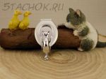 Брошь "Любопытный кот" цвет серебра (AJC США)