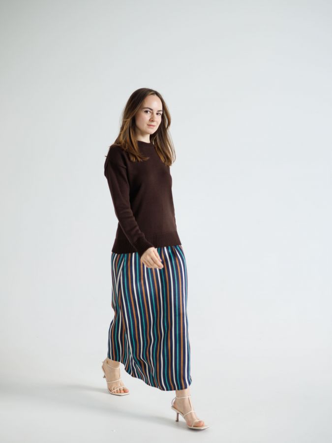 Свитер шоколад