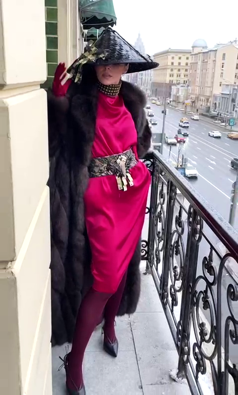 Частная коллекция «Dum amor»-"Пока любовь". Шуба из элитного соболя