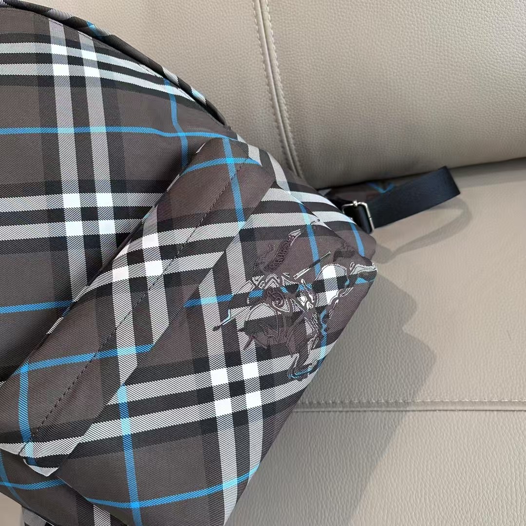 Рюкзак Burberry 34*29*11 cm