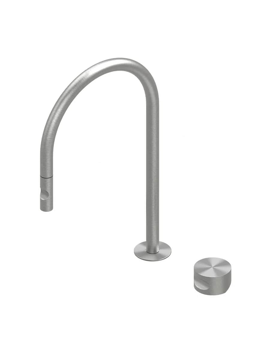 Кухонный смеситель Quadro design Kitchen Inox 463.23.700 с выдвижным изливом цена от 155 302 ₽ Фото Кухонный смеситель Quadro design Kitchen Inox 463.23.700 с выдвижным изливом