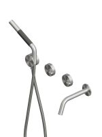 Смеситель для ванны и душа Quadro design FFQT 18 69 с изливом схема 1