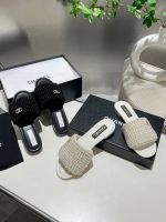 Шлепанцы CHANEL Premium