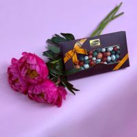 Пионы+шоколадное драже