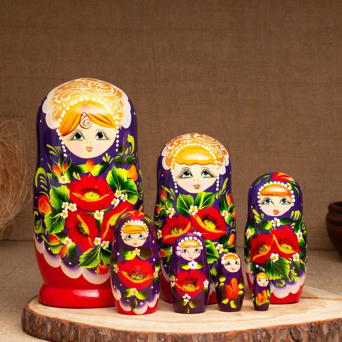 Матрёшка «Маки», фиолетовый платок, 7 кукольная, 22 см