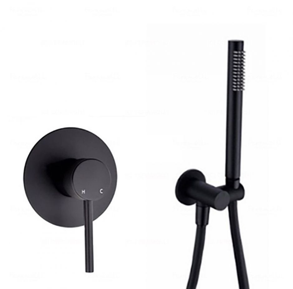 Смеситель для ванной Feramolli BL217, черный