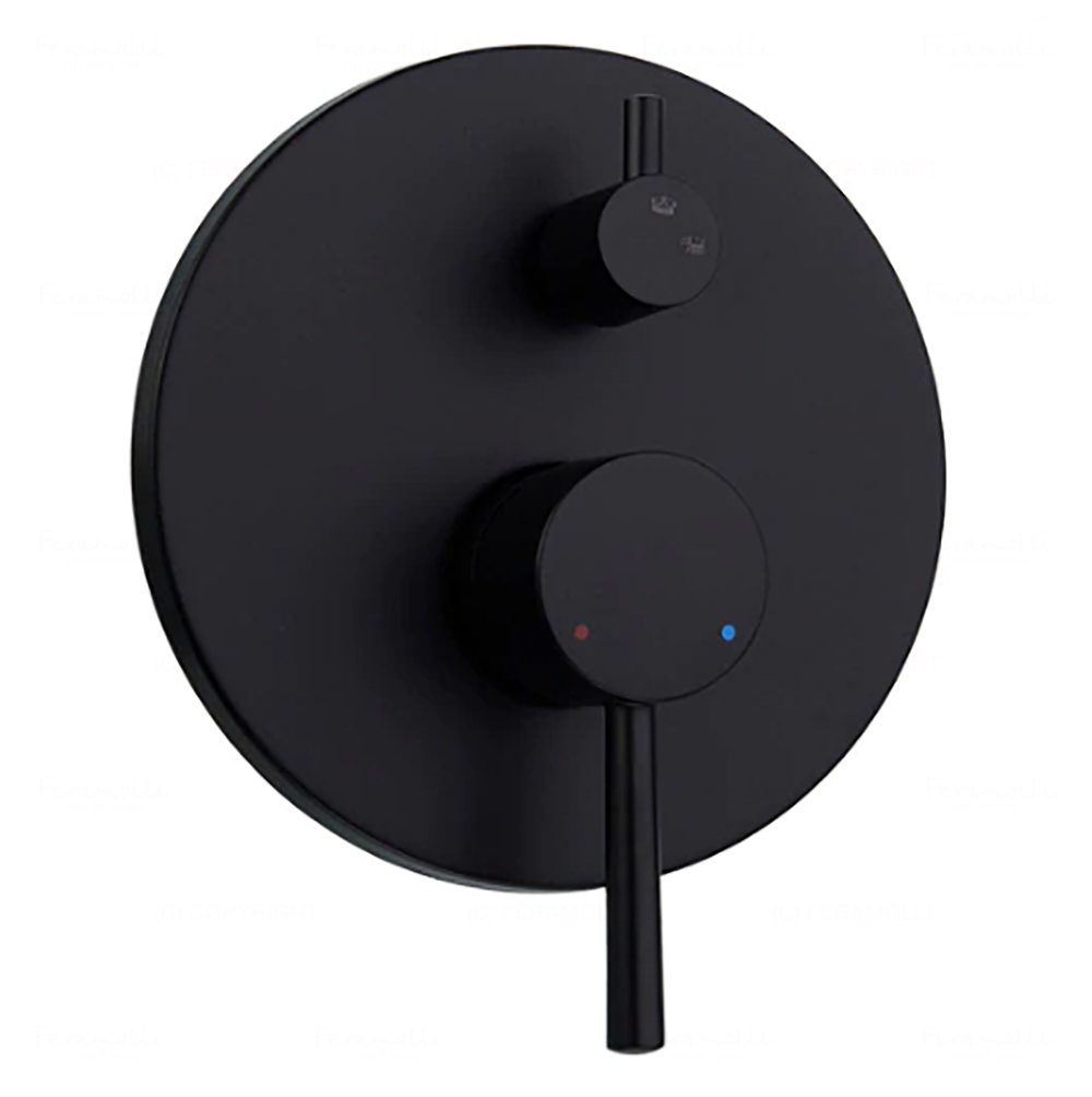 Смеситель однорычажный скрытого монтажа ванна/душ Feramolli BL636, черный цена от 30 479 ₽ Фото Смеситель однорычажный скрытого монтажа ванна/душ Feramolli BL636, черный