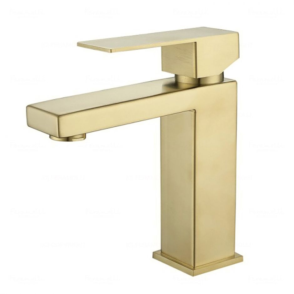 Изображение Смеситель для раковины Feramolli GL640 в золотом цвете