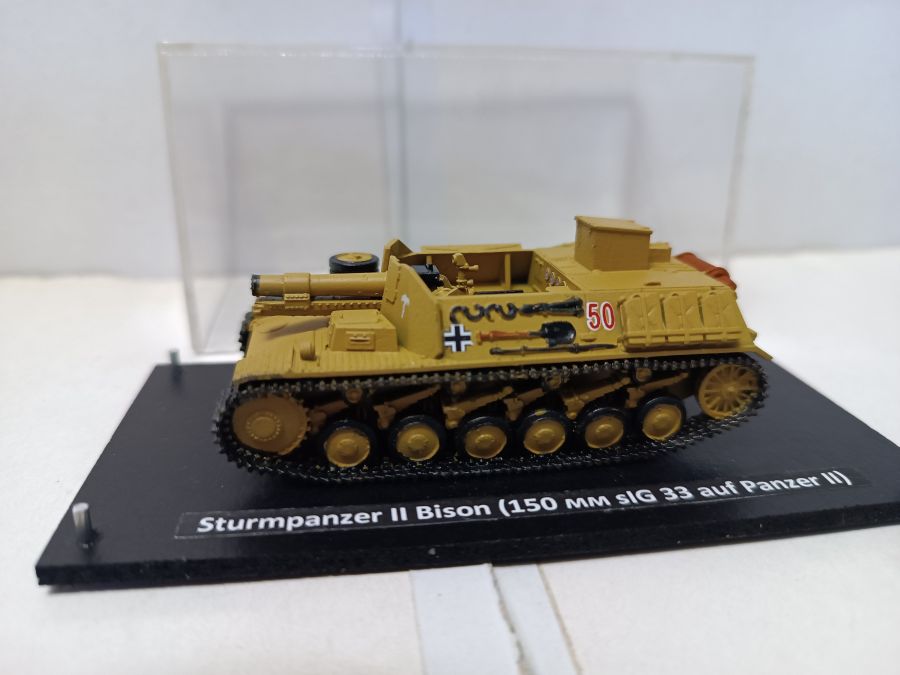 Sturmpanzer II Bison (150 мм sIG 33 auf Panzer II)   (1/72)