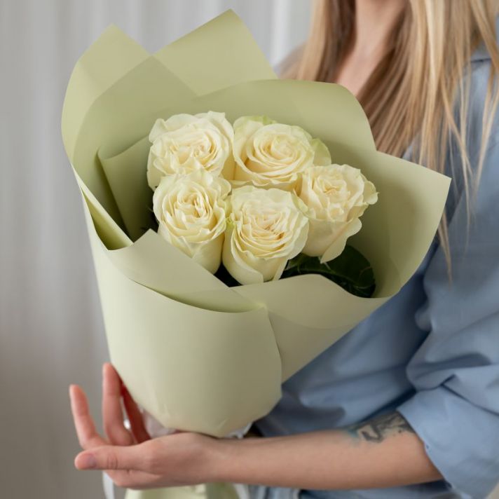 Розы Белые от 5 шт (Кения)