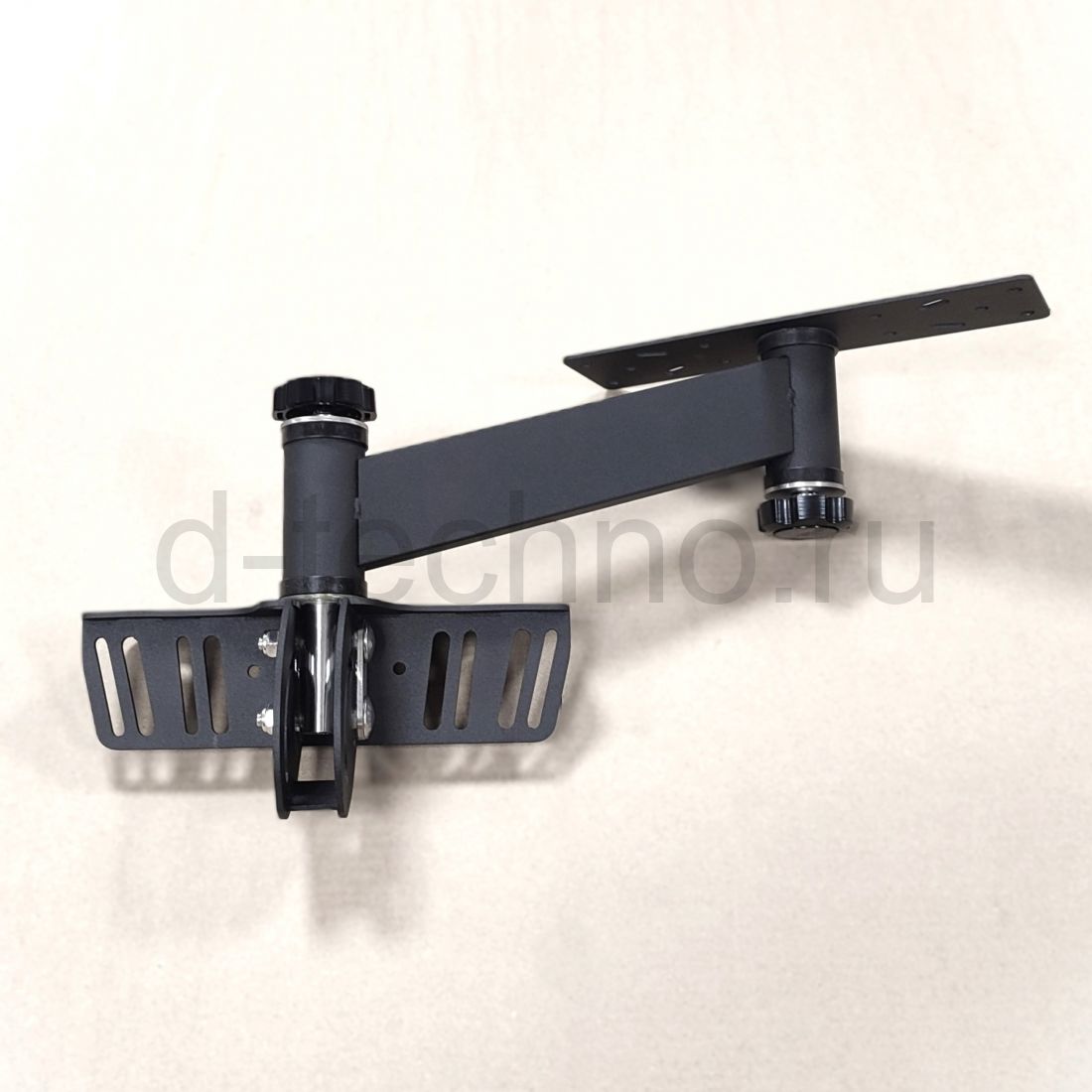 Крепление монитора (откидное) на борт КМ36-250