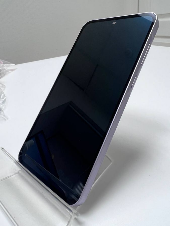 Samsung Galaxy A55 дисплей оригинал в рамке с разбора мелкие потертости фиолетовая рамка