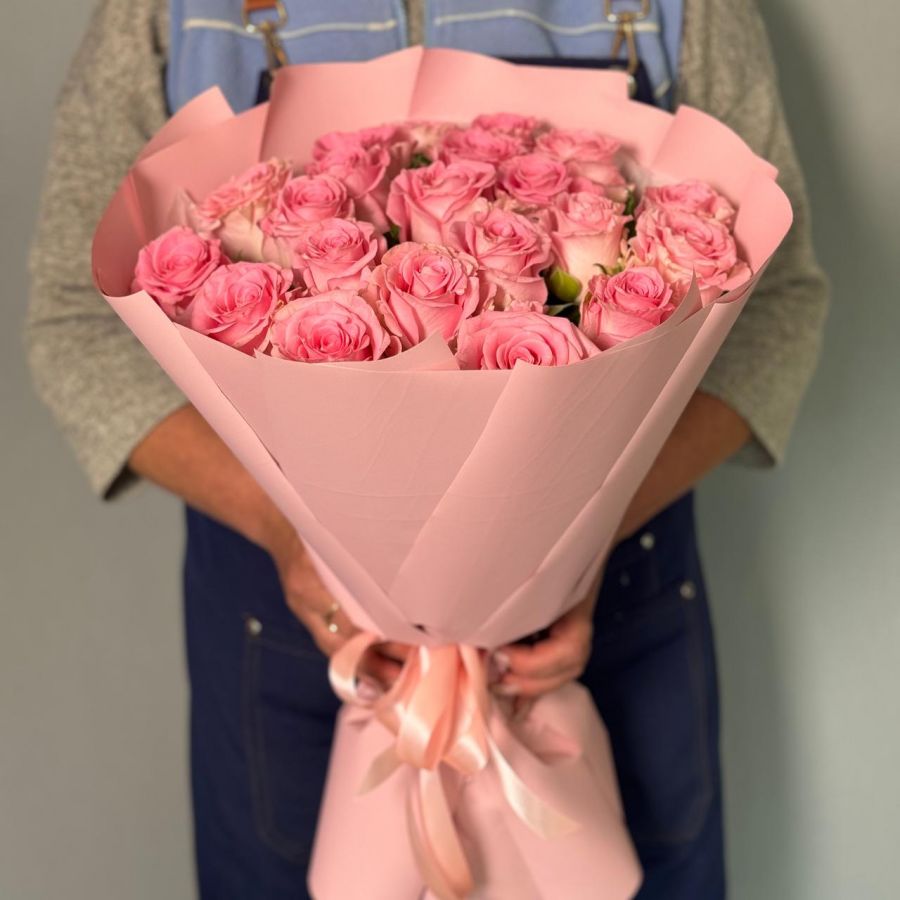 Букет розовых роз 21 шт
