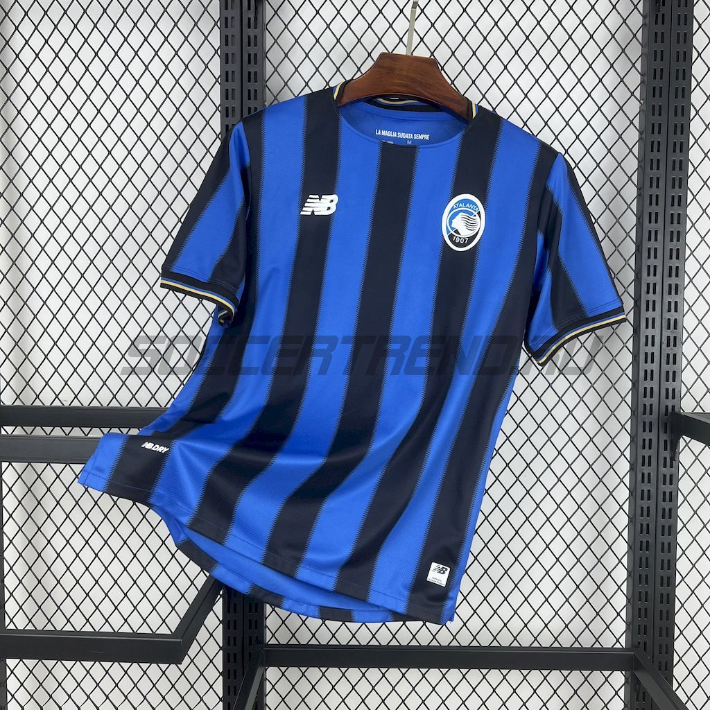 Домашняя форма Atalanta 25/26