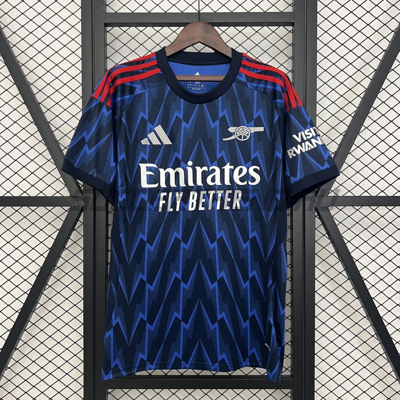 Гостевая форма Arsenal 25/26