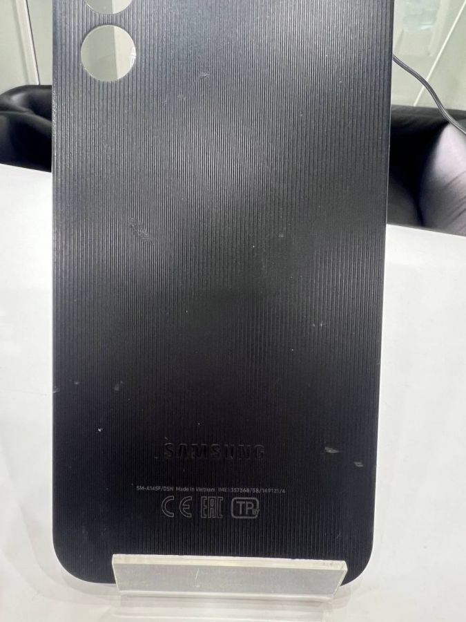 Samsung Galaxy A14 Задняя Крышка оригинал (снятая) черная царапины с отпечатком пальца