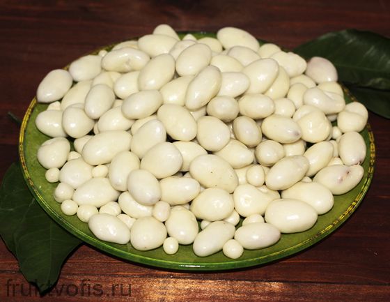 .Миндаль в йогурте 0,5 кг