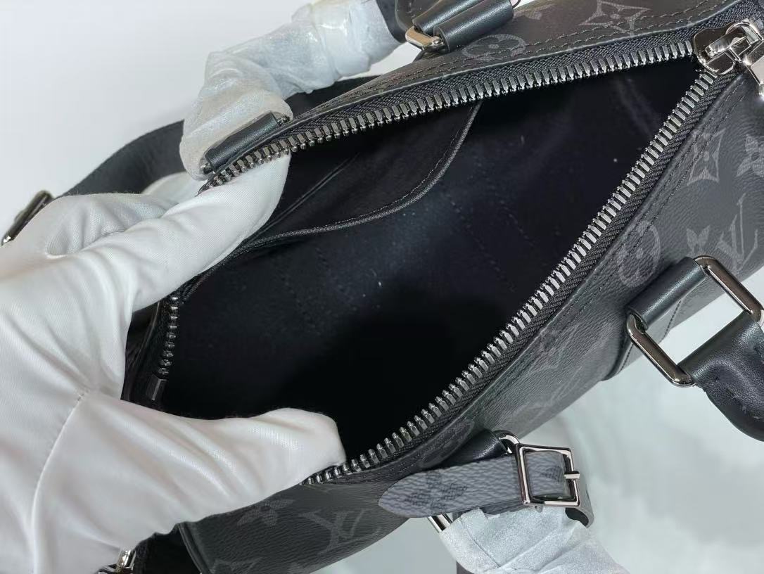 Louis Vuitton Keepall Bandouliere 25