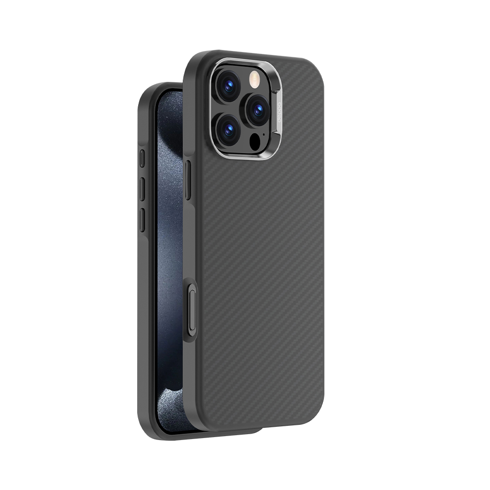 Чехол Carbon AntiShoсk MagSafe для Apple iPhone 16 Pro, черный