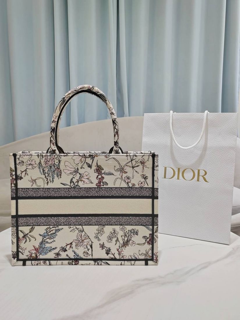 Dior Millefiori Book Tote 36 cm
