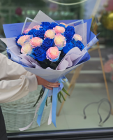 Букет из роз Barbie Star и Star Blue