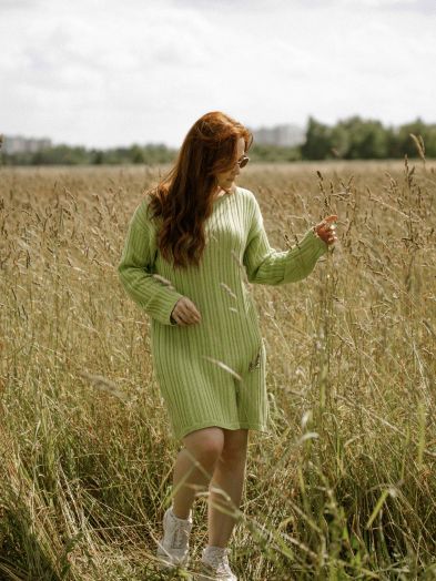 Платье вязаное лайм