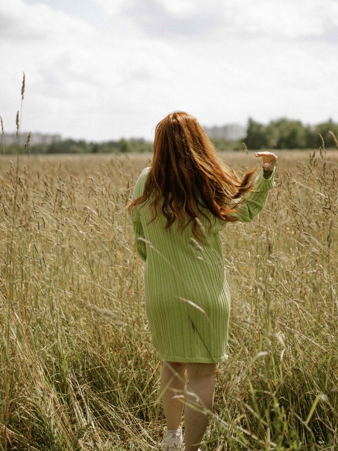 Платье вязаное лайм