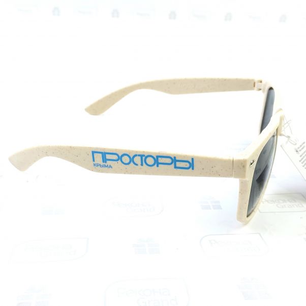 Очки из эко пластика с логотипом для строительной компании