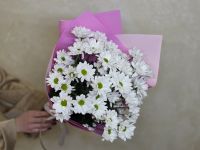 Букет из 5-ти ромашковых хризантем