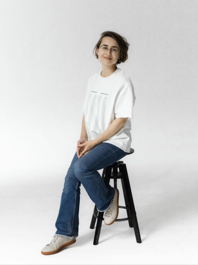 Футболка "Выше звука" молочная