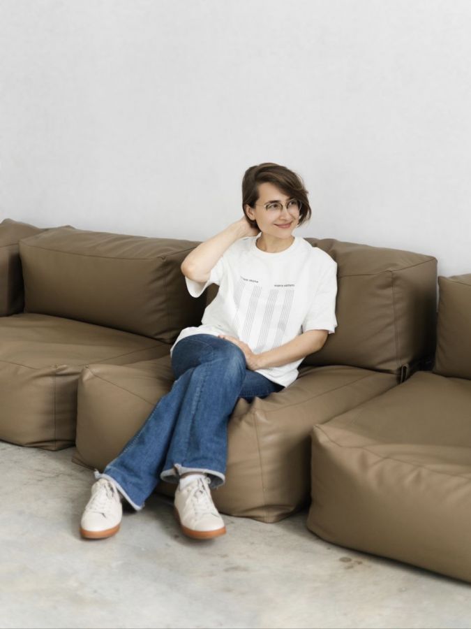 Футболка "Выше звука" молочная