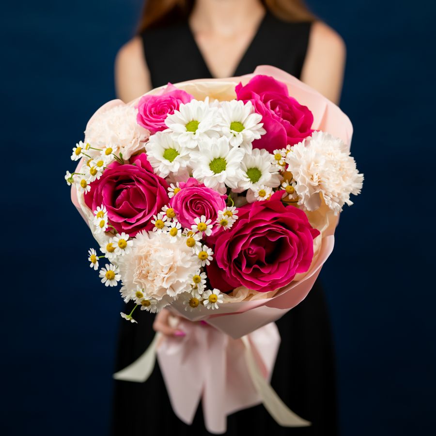 Сборный яркий букет