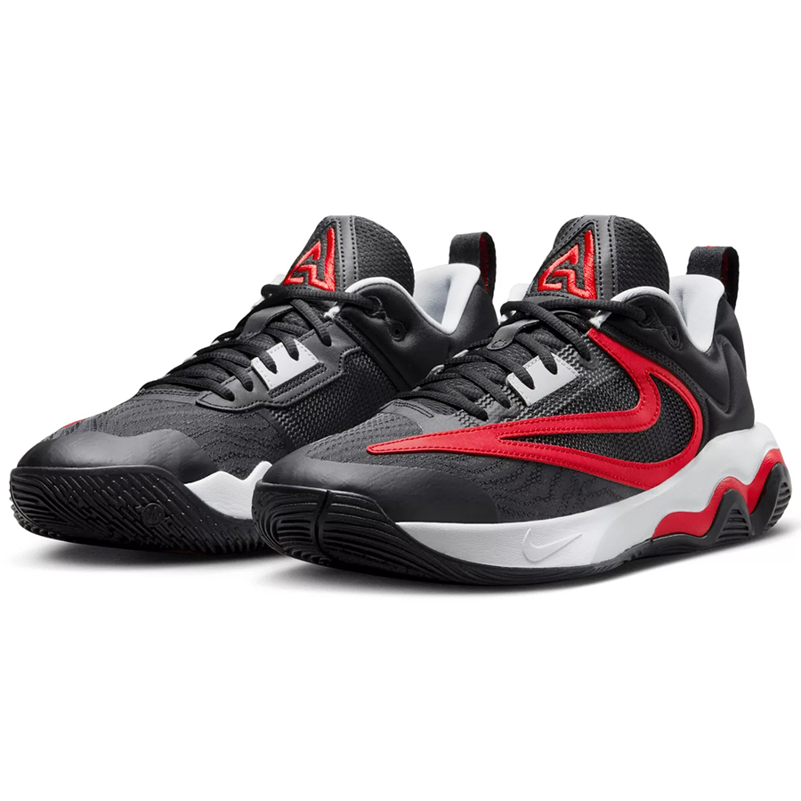 Nike Giannis Immortality 3 (DZ7533-004)