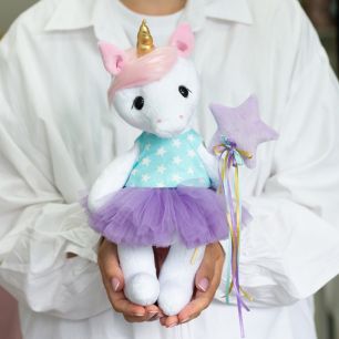 Набор для пошива текстильной игрушки - Единорожка в юбке и кофточке с волшебной палочкой // символ 2026